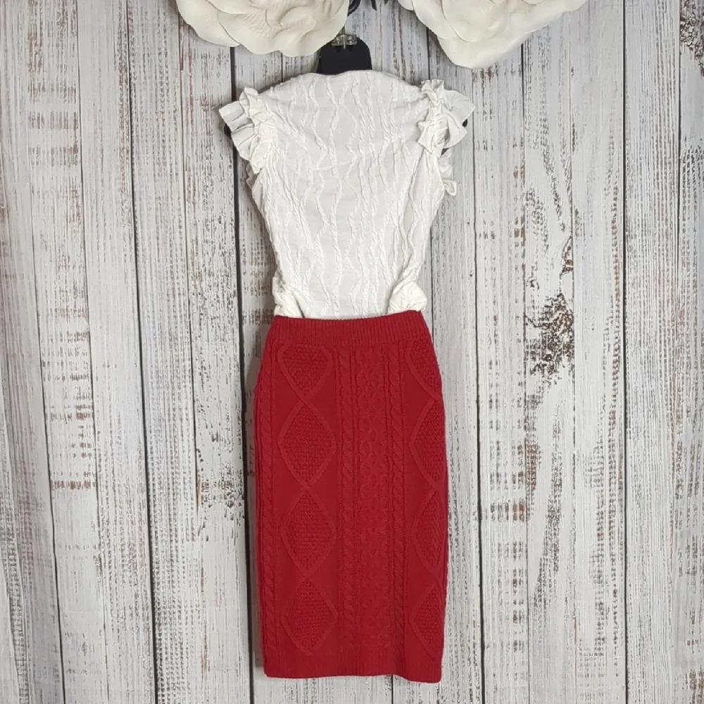 Fashion Nova Red Fisherman's Cable knit  Sweater Skirt Knee Length - Picture 5 of 9